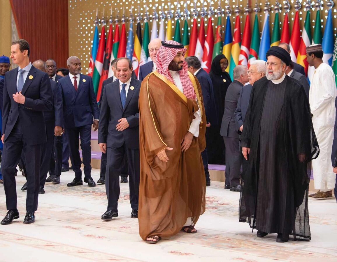 Ten Urgent Solutions for Palestine Offered by Iranian President to Saudi Crown Prince