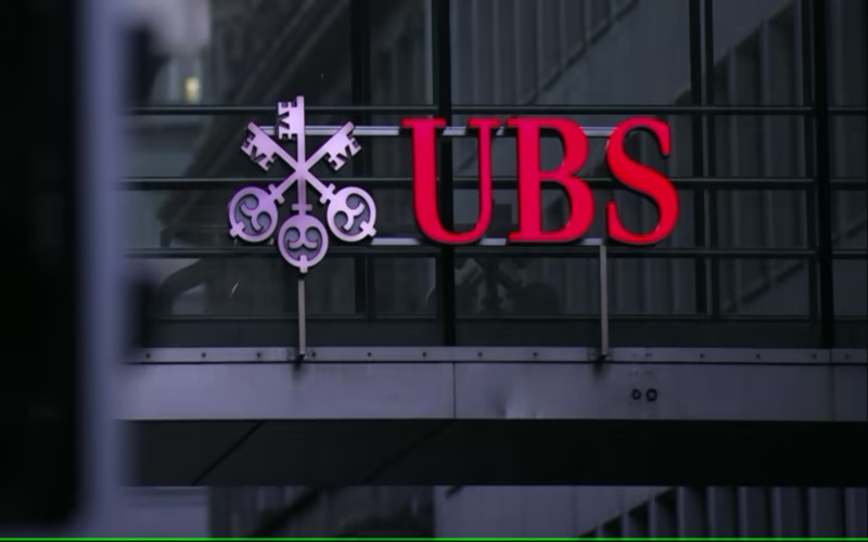 UBS expects a significant decline in US interest rates over the next year.